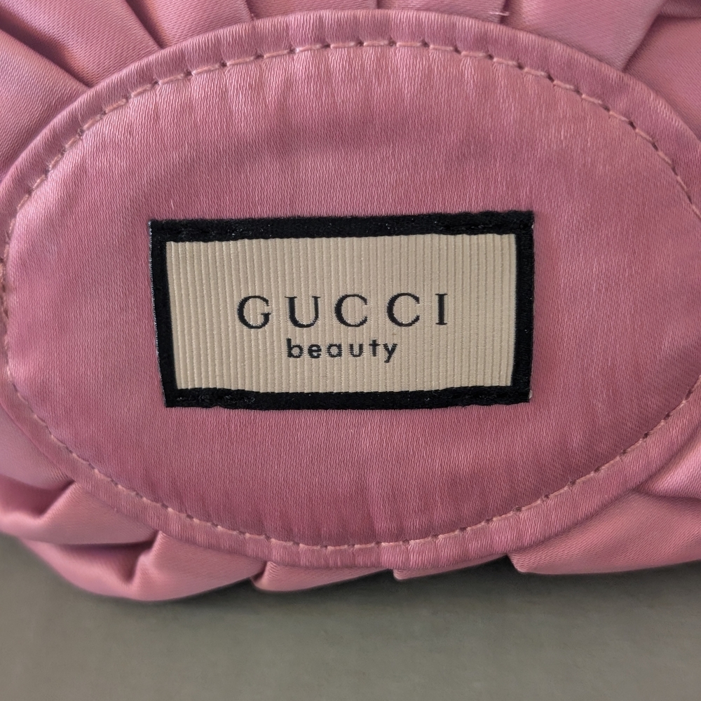 Gucci Beauty Pink Satin Cosmetic Bag - Picture 2 of 5